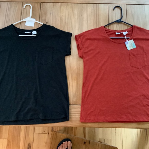 COPY - New SIGRID Olson women tee shirts size mediumboth for $25 - Picture 1 of 4
